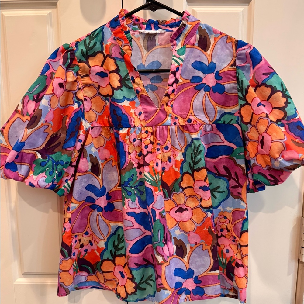 THML XS Floral V-Neck Puff Sleeve Top - Multicolor